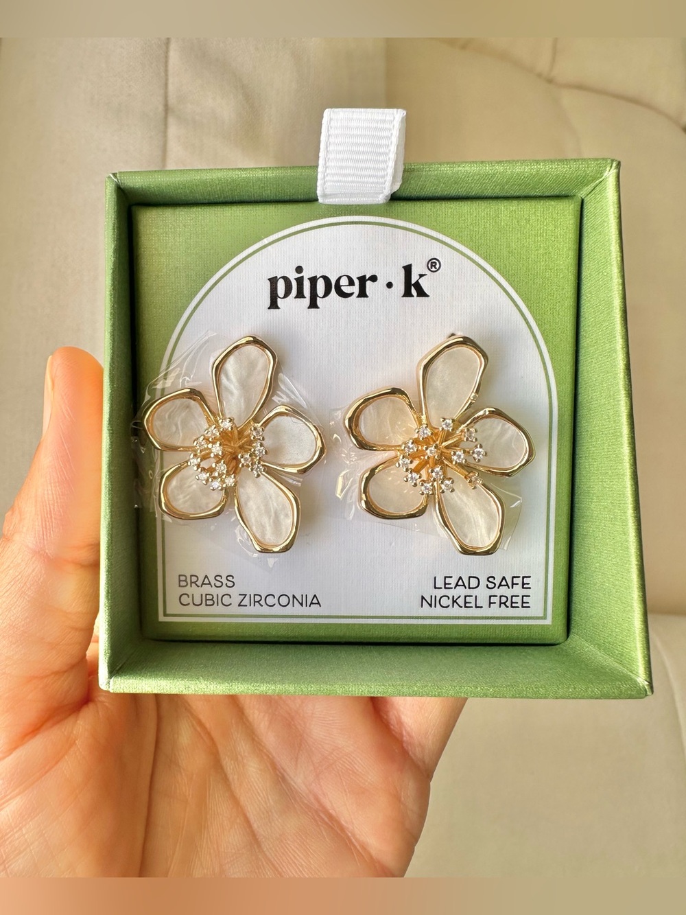 Piper K Gold Pearl Shine Flower Earrings